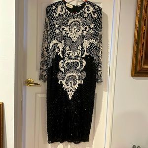 Vintage,beaded,pearled,sequins evening gown. 100% pure silk. Excellent condition